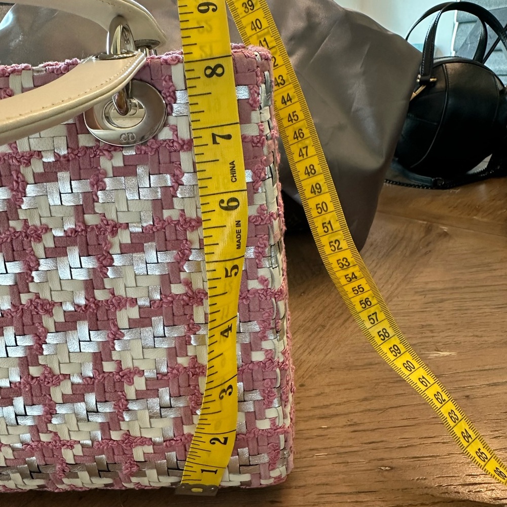 Lady Dior Woven Pink Tweed Medium - Picture 9 of 9